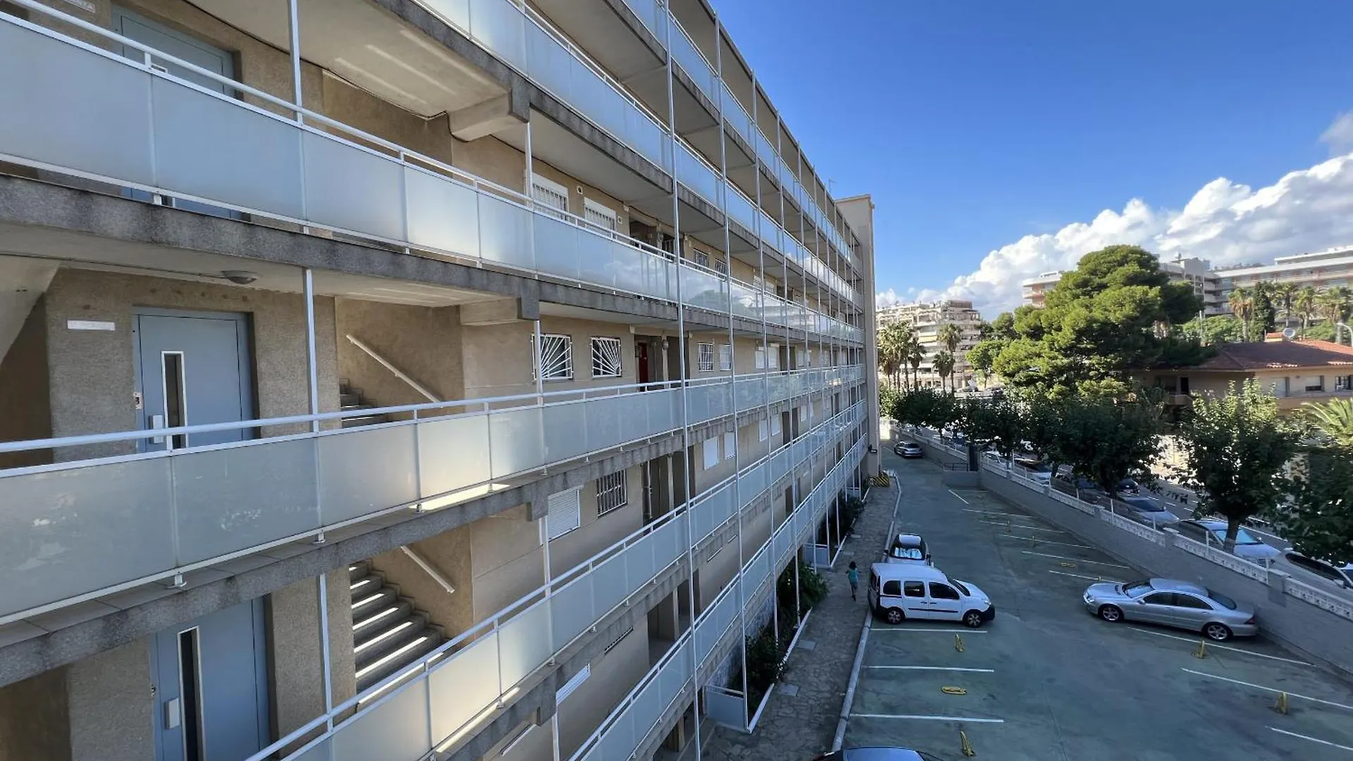 Adriatico Hospitalet Apartment Salou