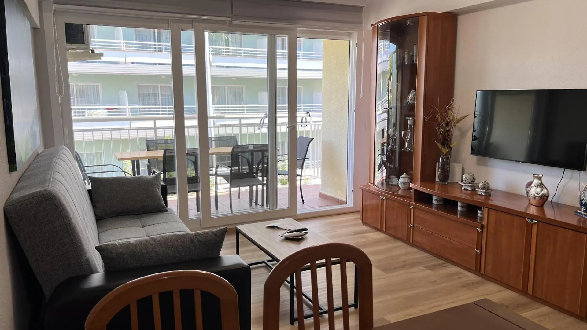 Adriatico Hospitalet Apartment Salou